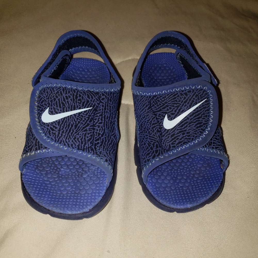 Nike sunray sandals
